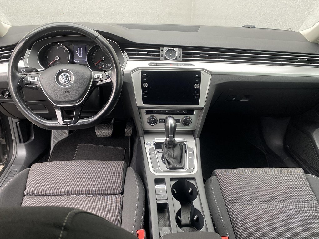 Volkswagen Passat 2.0TDi 