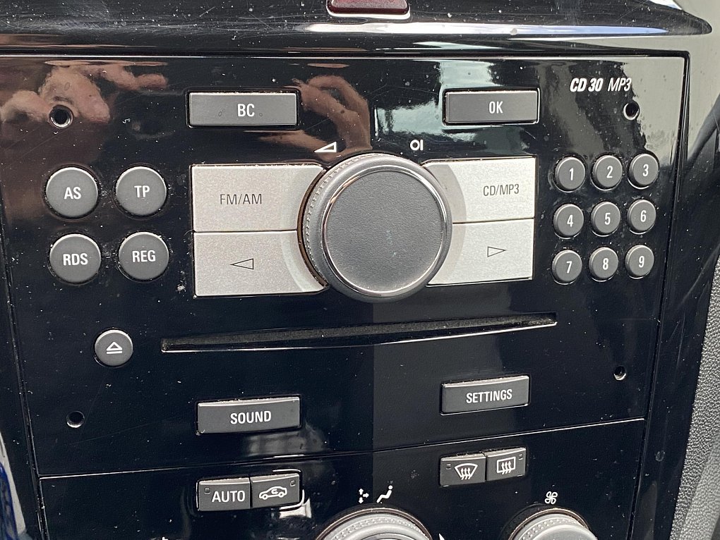 Opel Zafira 1.7 CDTi Edition111 7míst