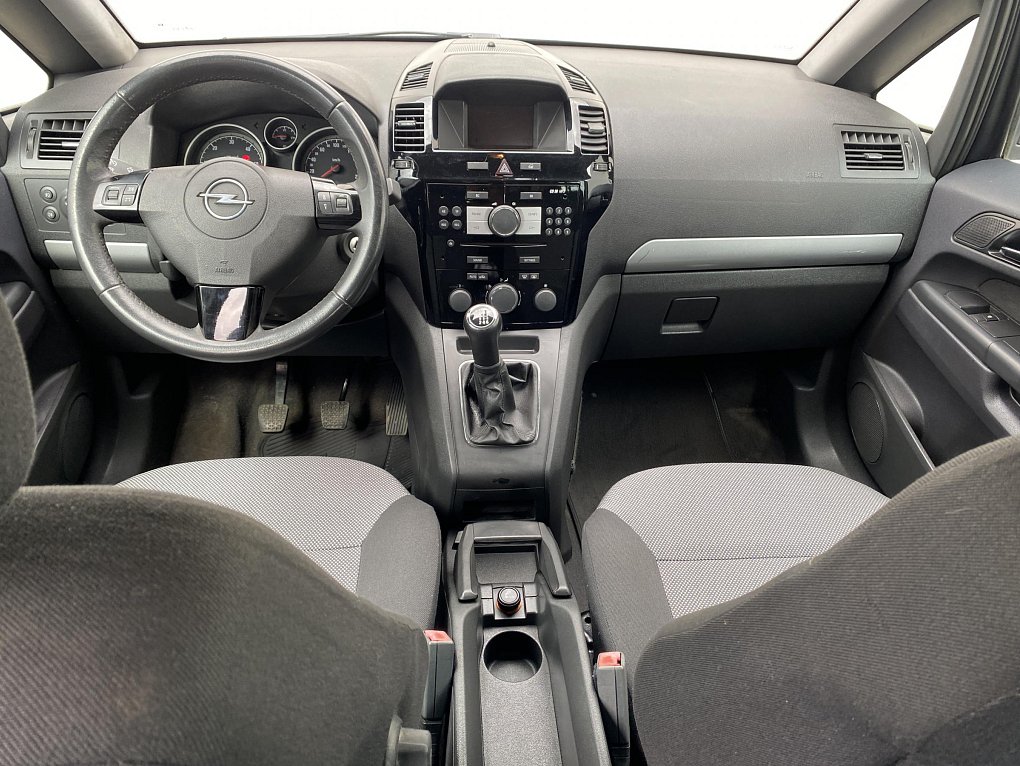Opel Zafira 1.7 CDTi Edition111 7míst