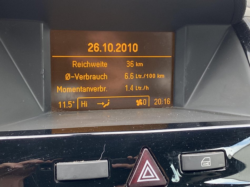 Opel Zafira 1.7 CDTi Edition111