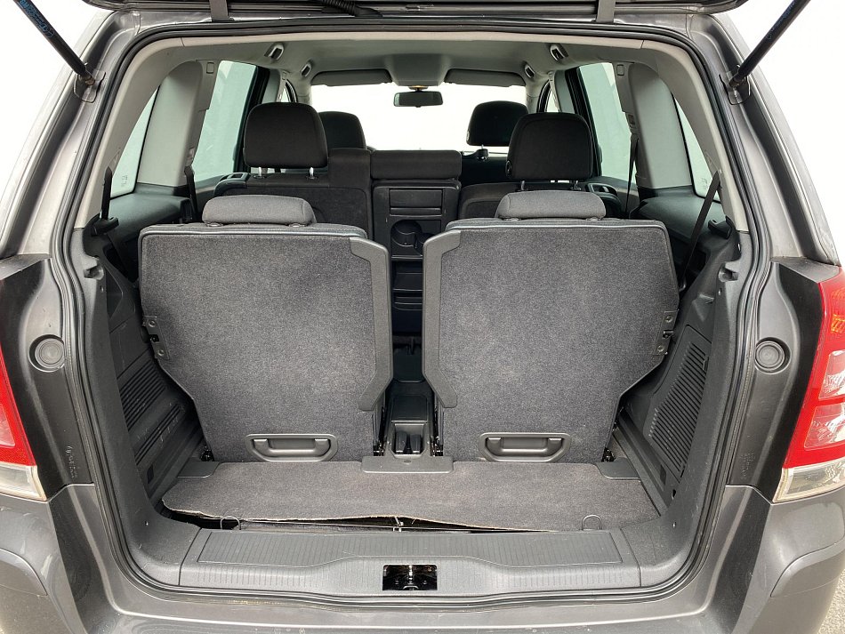 Opel Zafira 1.7 CDTi Edition111