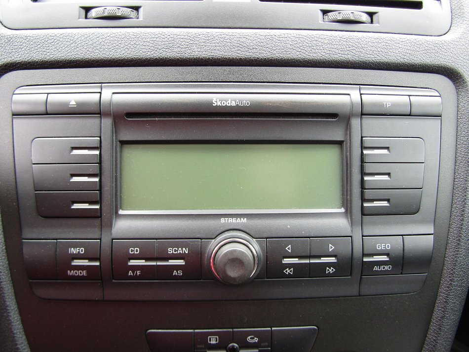 Škoda Octavia II 1.6FSi 