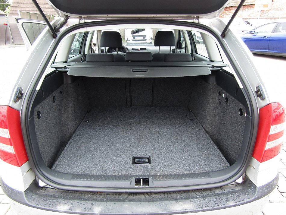 Škoda Octavia II 1.6FSi 