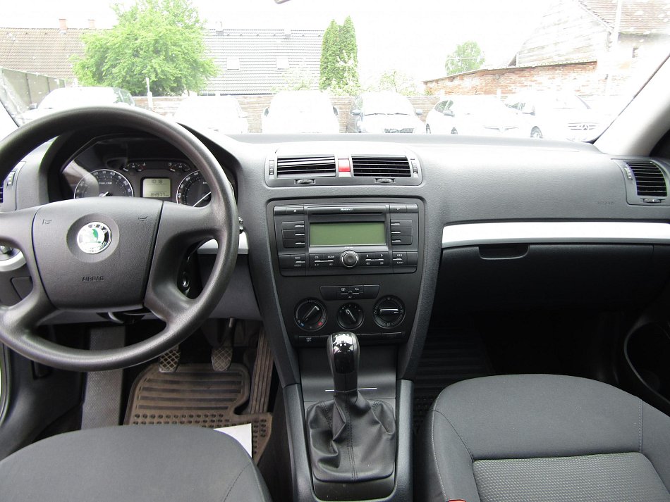 Škoda Octavia II 1.6FSi 