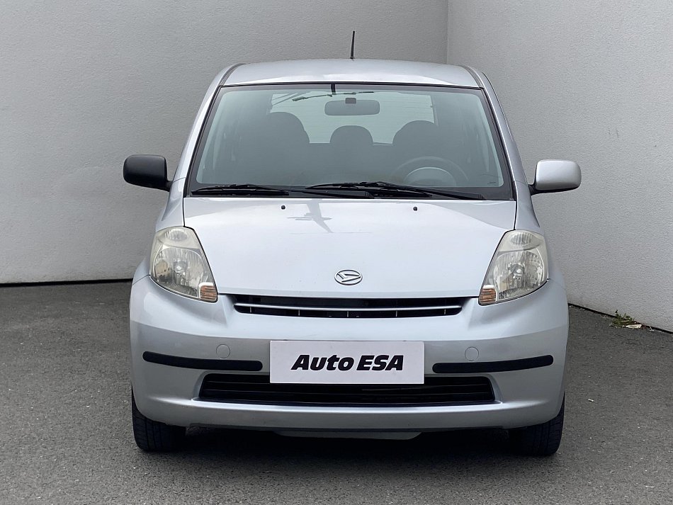 Daihatsu Sirion 1.0i 