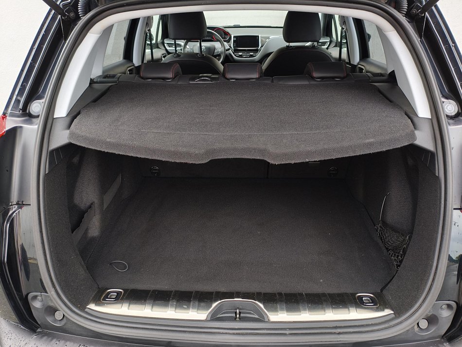 Peugeot 2008 1.2 PT GT Line