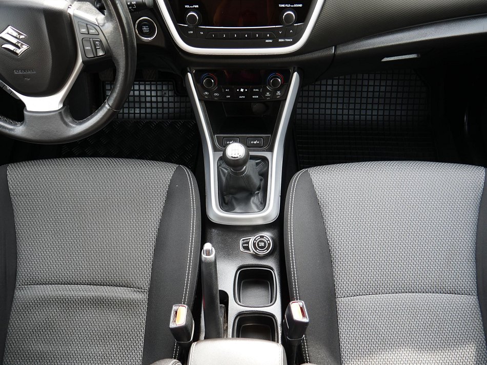 Suzuki S-Cross 1.6VVT 