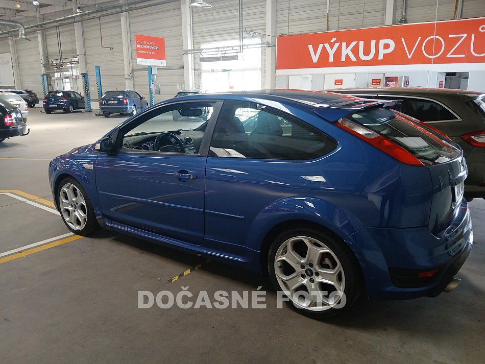 Ford Focus 2.5 
