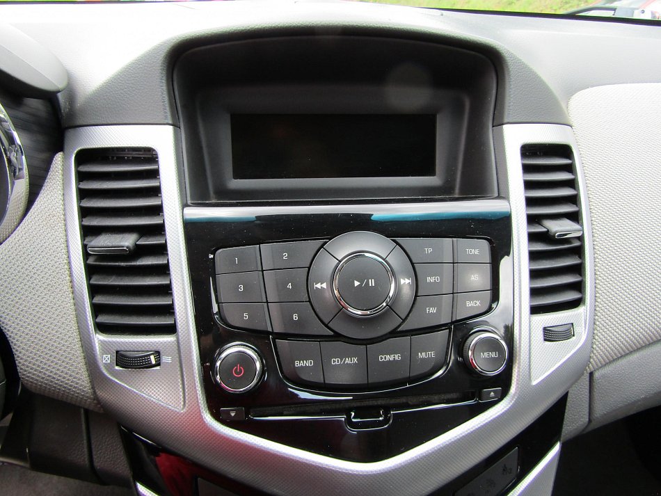 Chevrolet Cruze 1.8i 