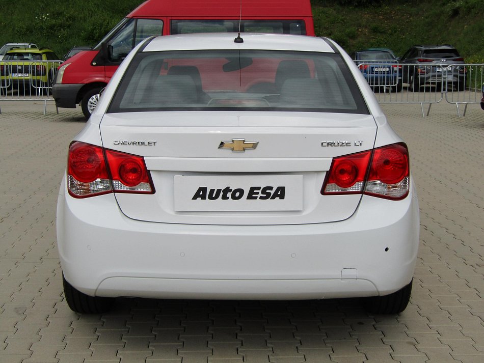 Chevrolet Cruze 1.8i 