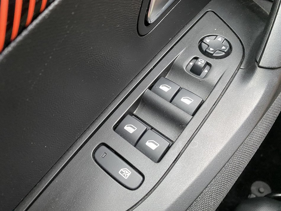 Peugeot 2008 1.5 HDi Active