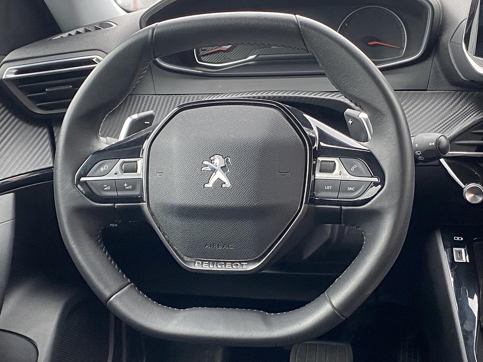 Peugeot 2008 1.5 HDi Active