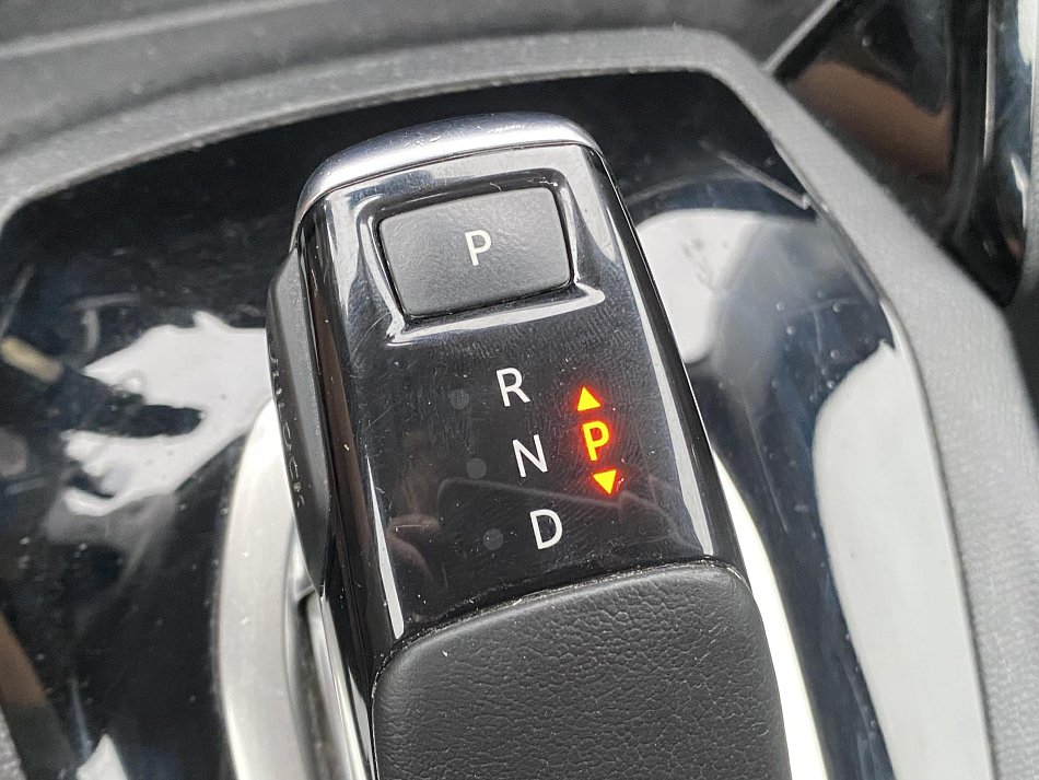 Peugeot 2008 1.5 HDi Active