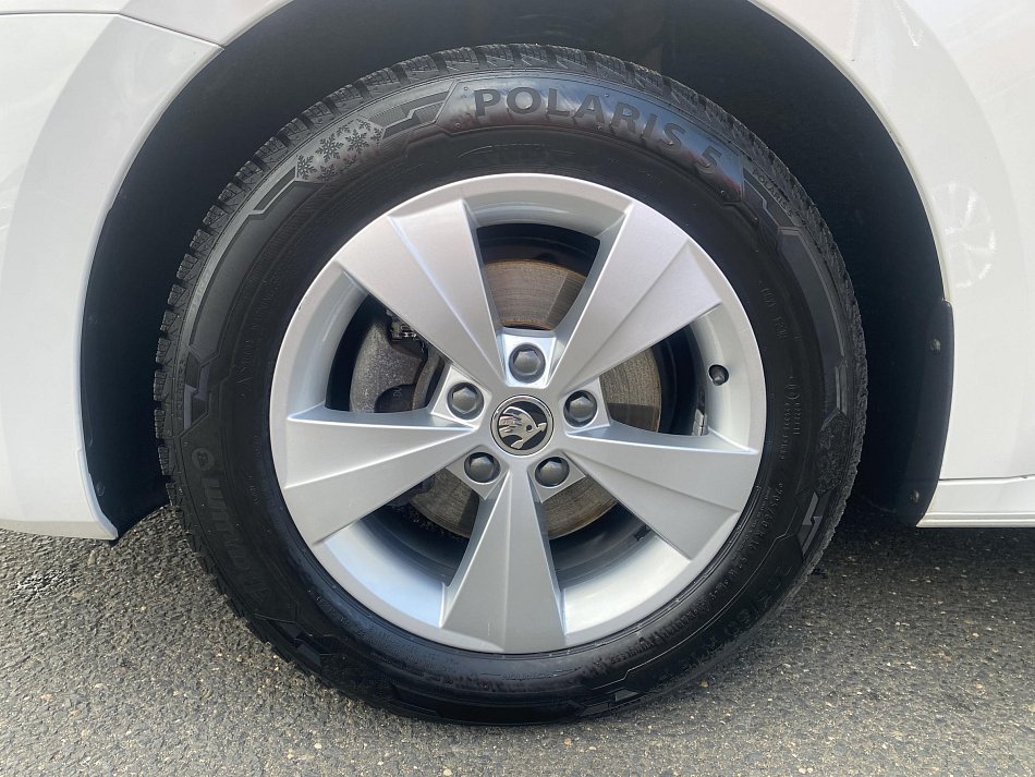 Škoda Octavia IV 1.5 TSi Active