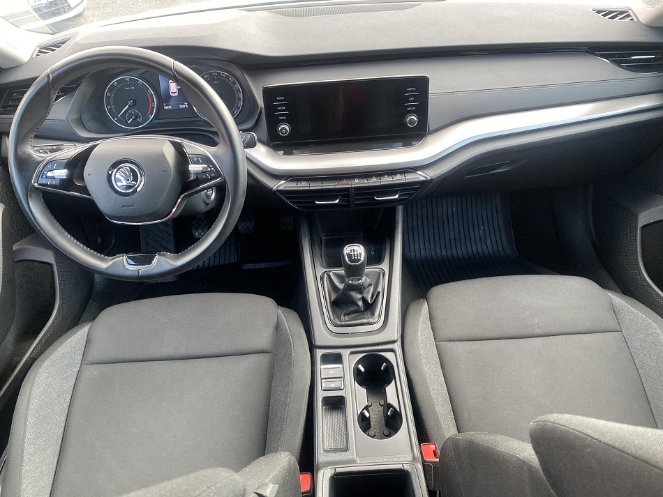 Škoda Octavia IV 1.5 TSi Active