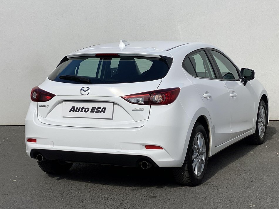 Mazda 3 2.0i 