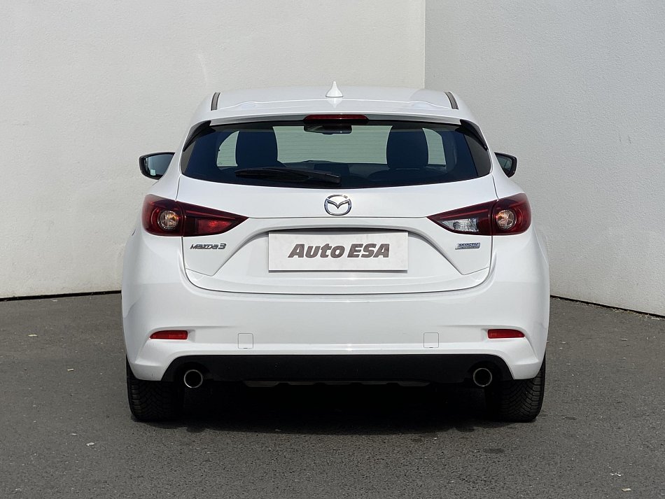 Mazda 3 2.0i 