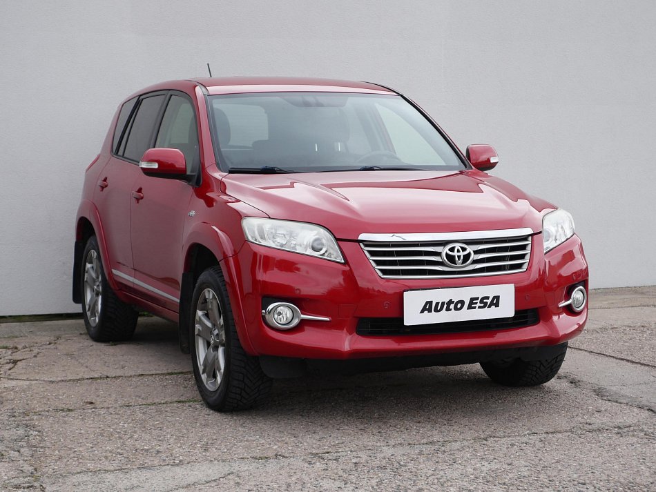 Toyota RAV4 2.2D 