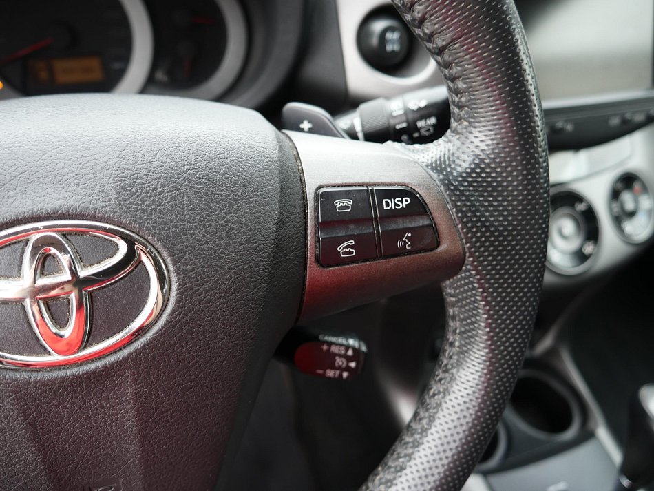 Toyota RAV4 2.2D 