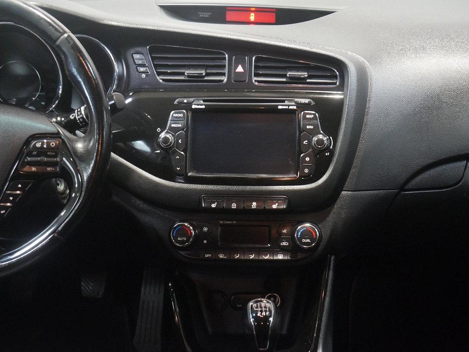 Kia Ceed 1.6GDi 