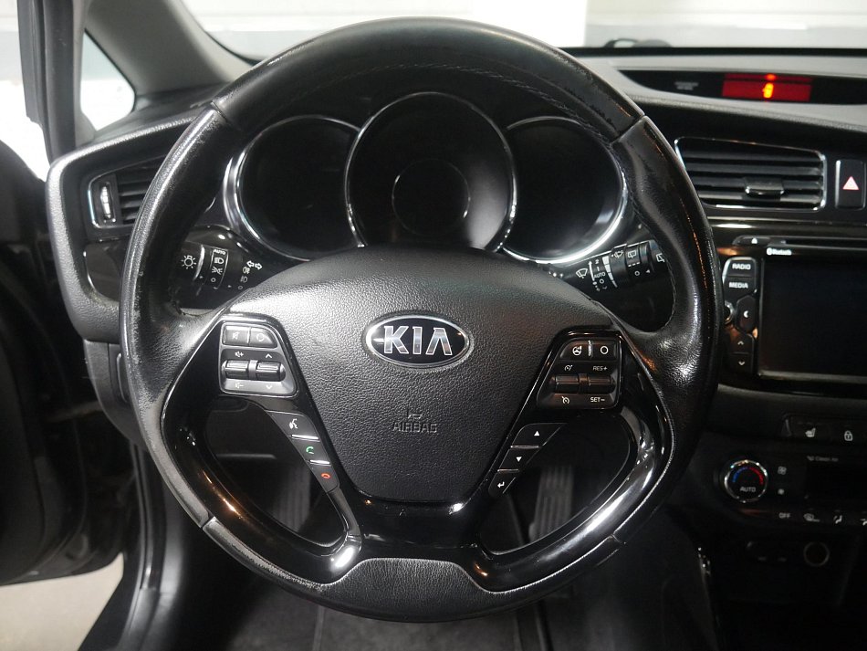 Kia Ceed 1.6GDi 