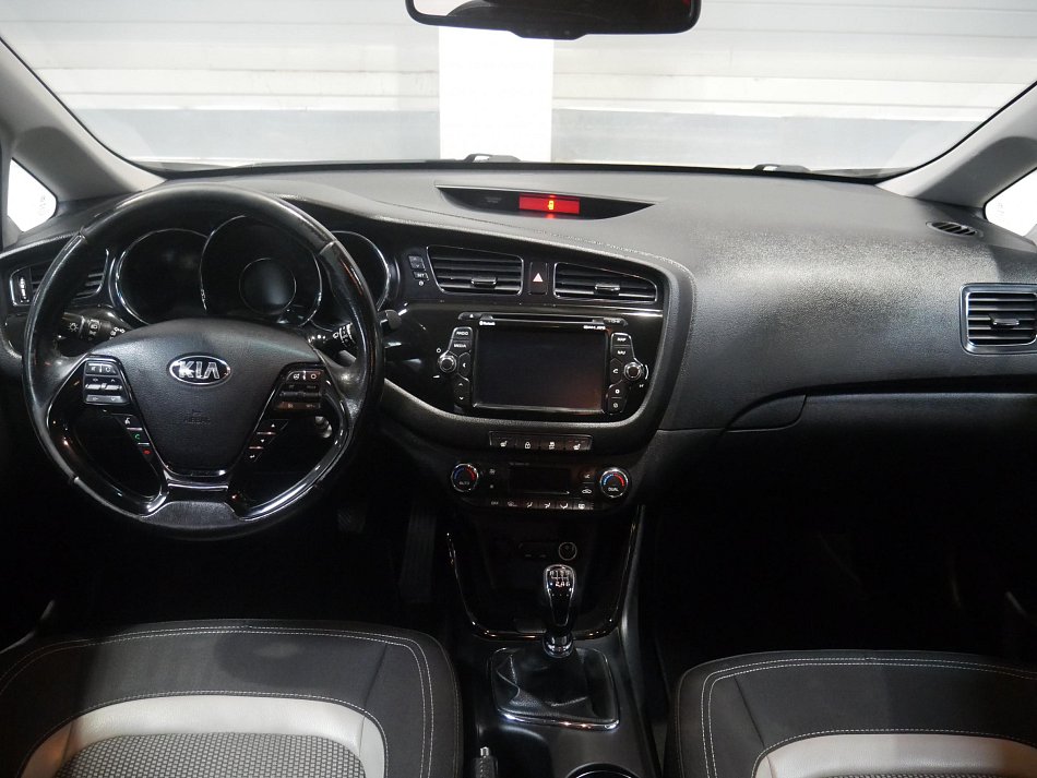 Kia Ceed 1.6GDi 