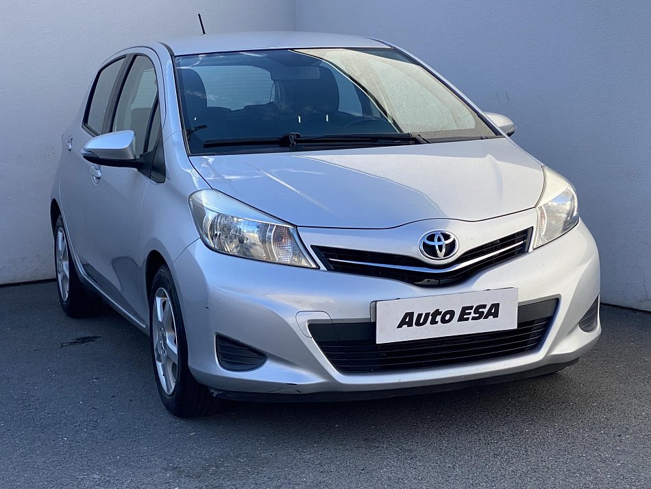Toyota Yaris 1.0VVT-i 