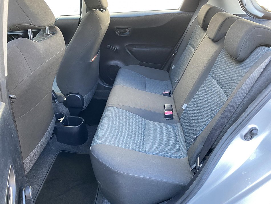 Toyota Yaris 1.0VVT-i 