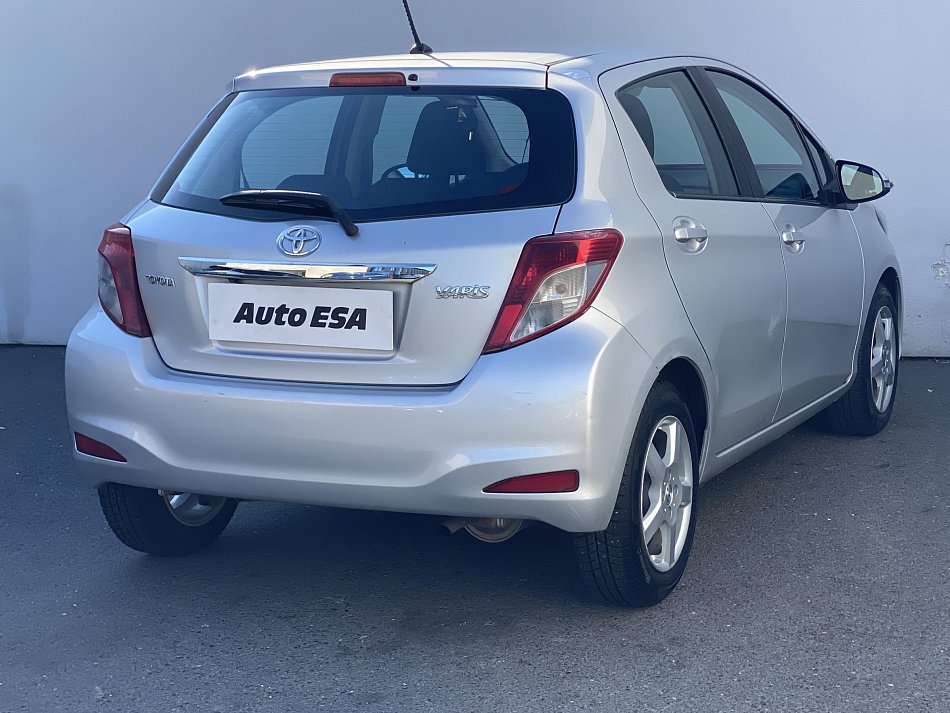 Toyota Yaris 1.0VVT-i 