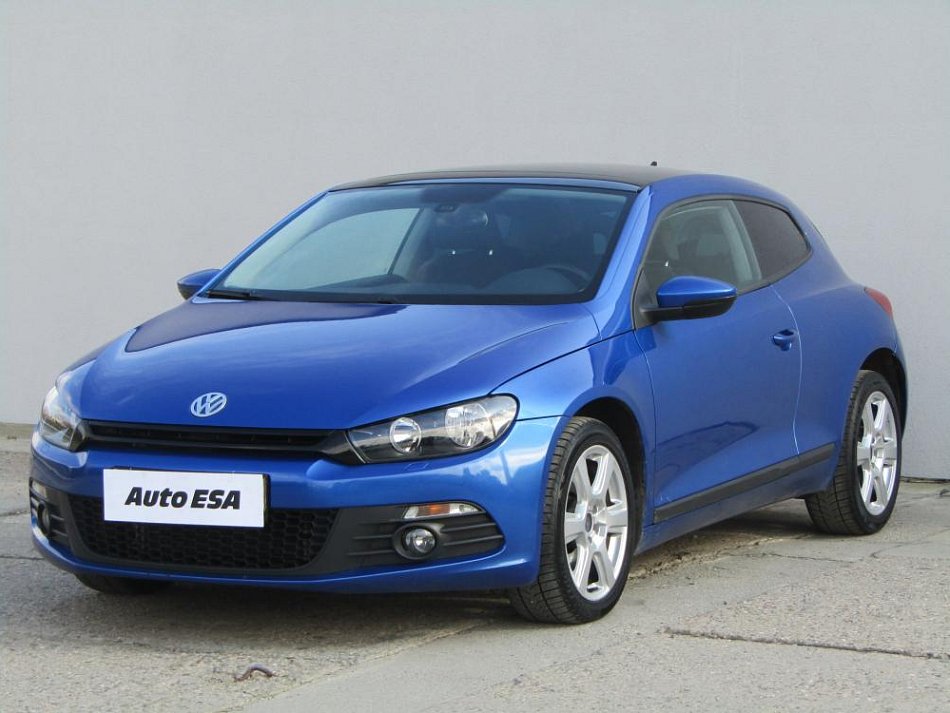 Volkswagen Scirocco bílá 