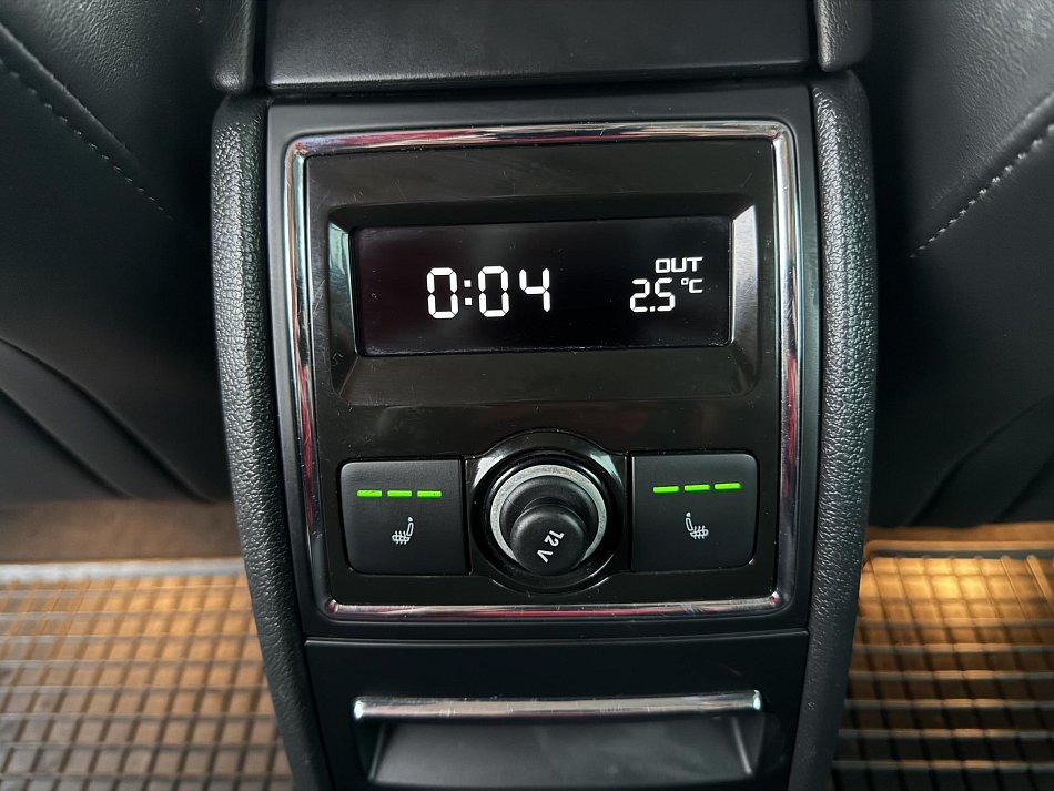 Škoda Superb II 2.0 TDi Elegance 4x4