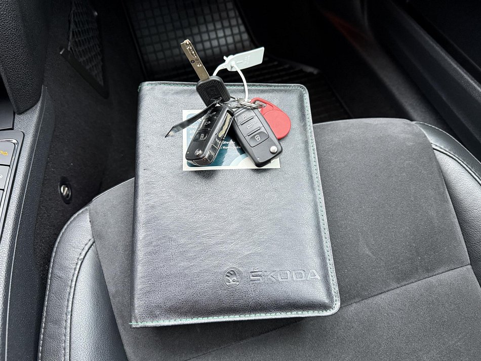 Škoda Superb II 2.0 TDi Elegance 4x4