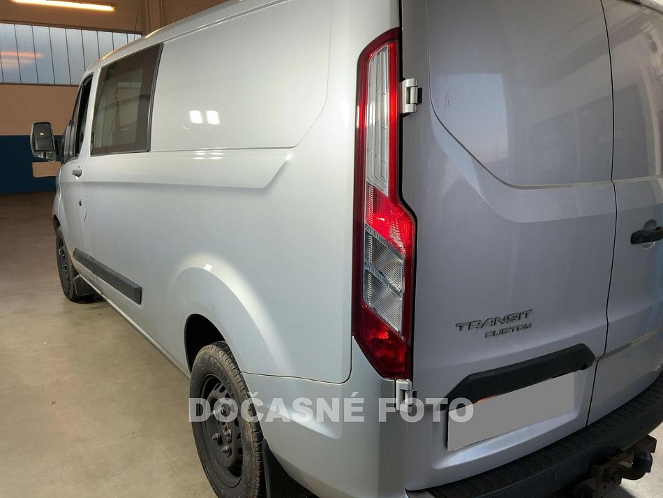 Ford Transit Custom 2.0TDCi Trend L2H1 6míst FC