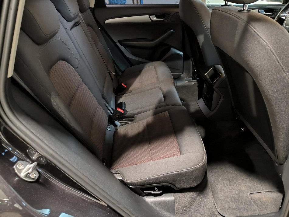 Audi Q5 2.0 TDI  quattro