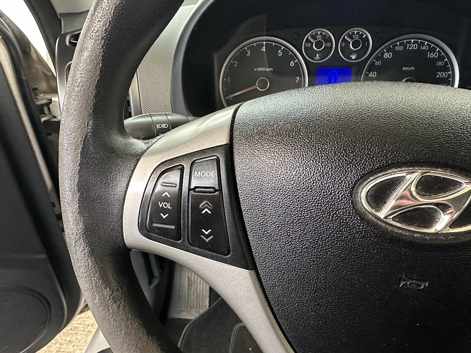 Hyundai I30 1.4 16V  LPG