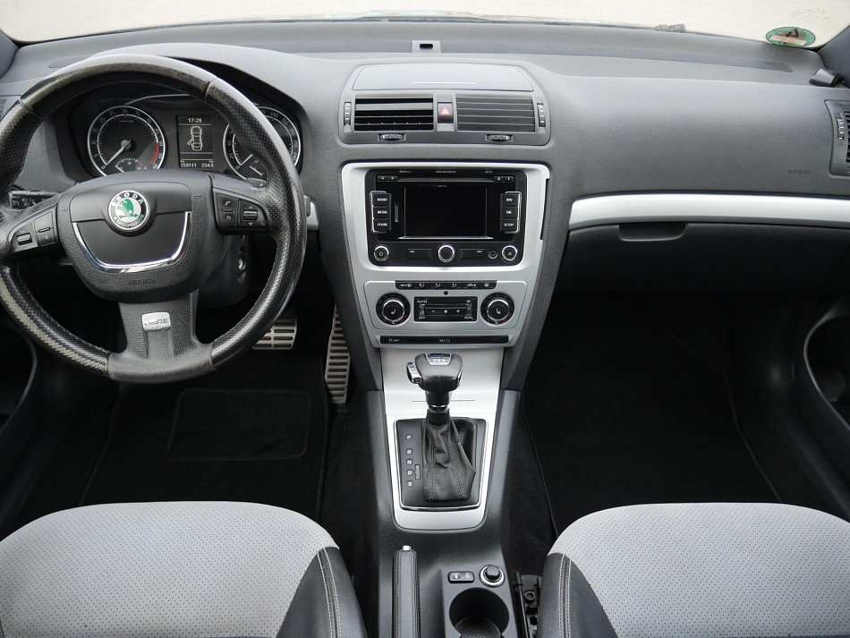 Škoda Octavia II 2.0 TDi RS
