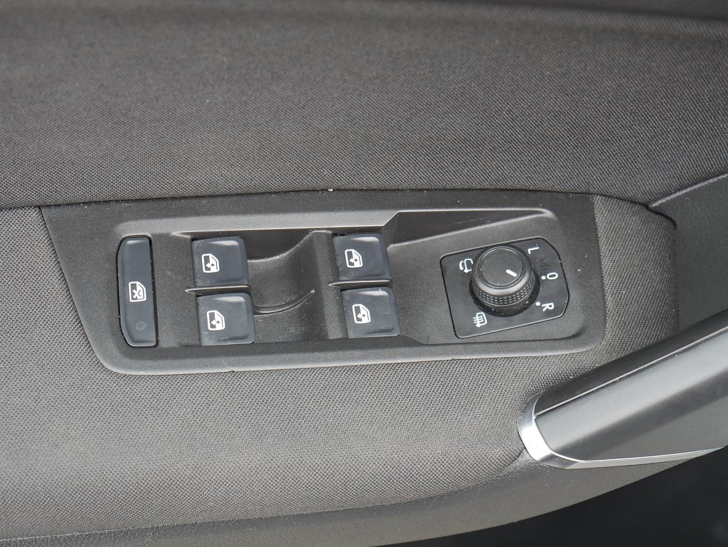 Volkswagen Touran 1.5TSi 