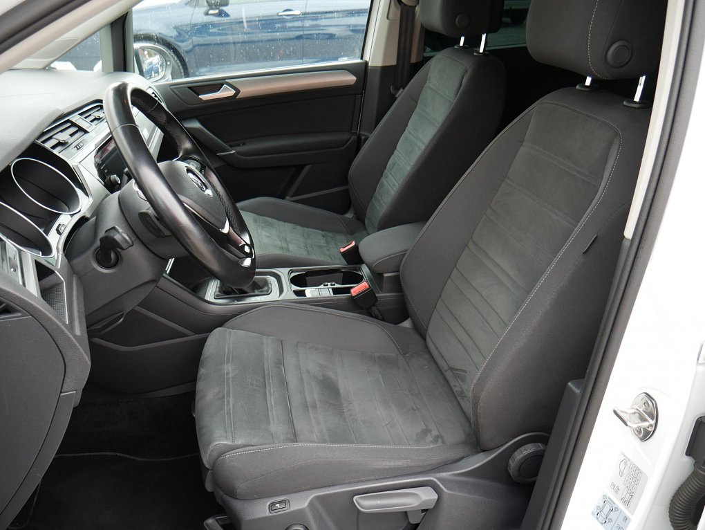 Volkswagen Touran 1.5TSi 