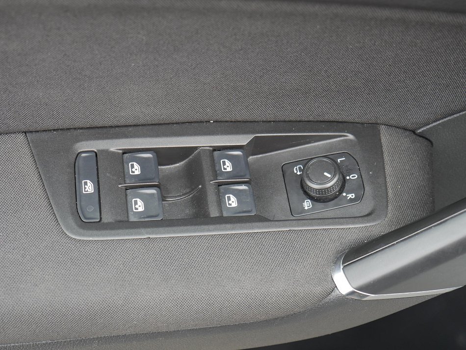 Volkswagen Touran 1.5TSi 