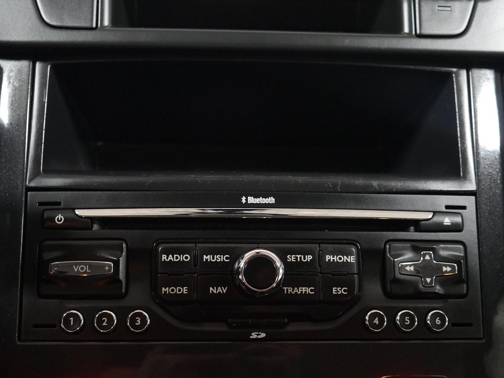 Peugeot 5008 2.0 HDi 