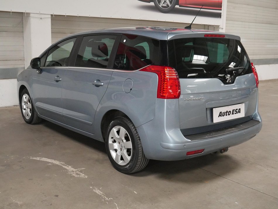 Peugeot 5008 2.0 HDi 