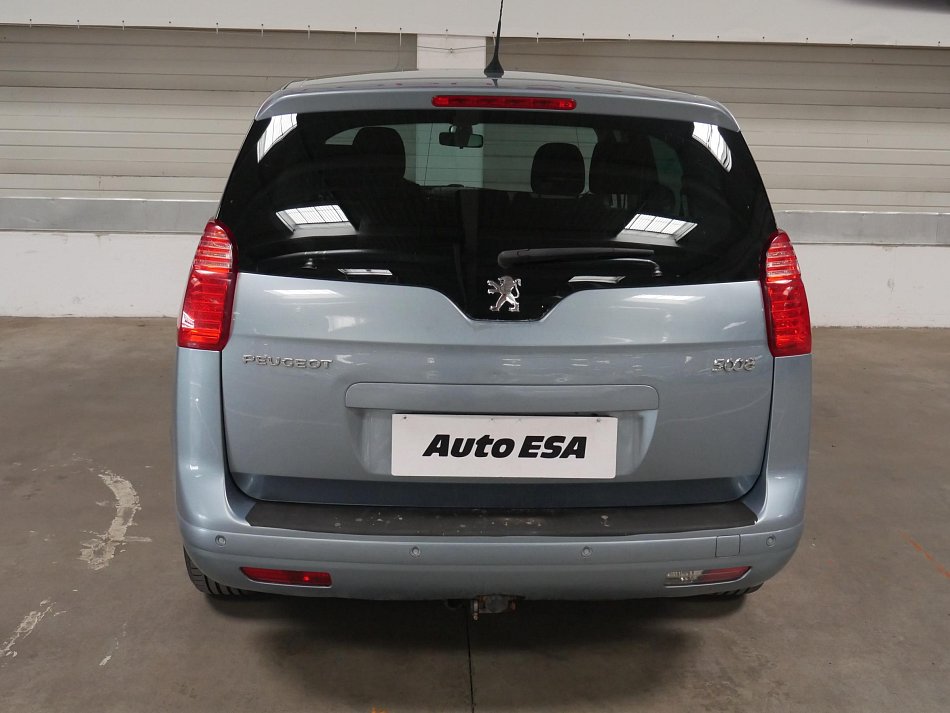 Peugeot 5008 2.0 HDi 