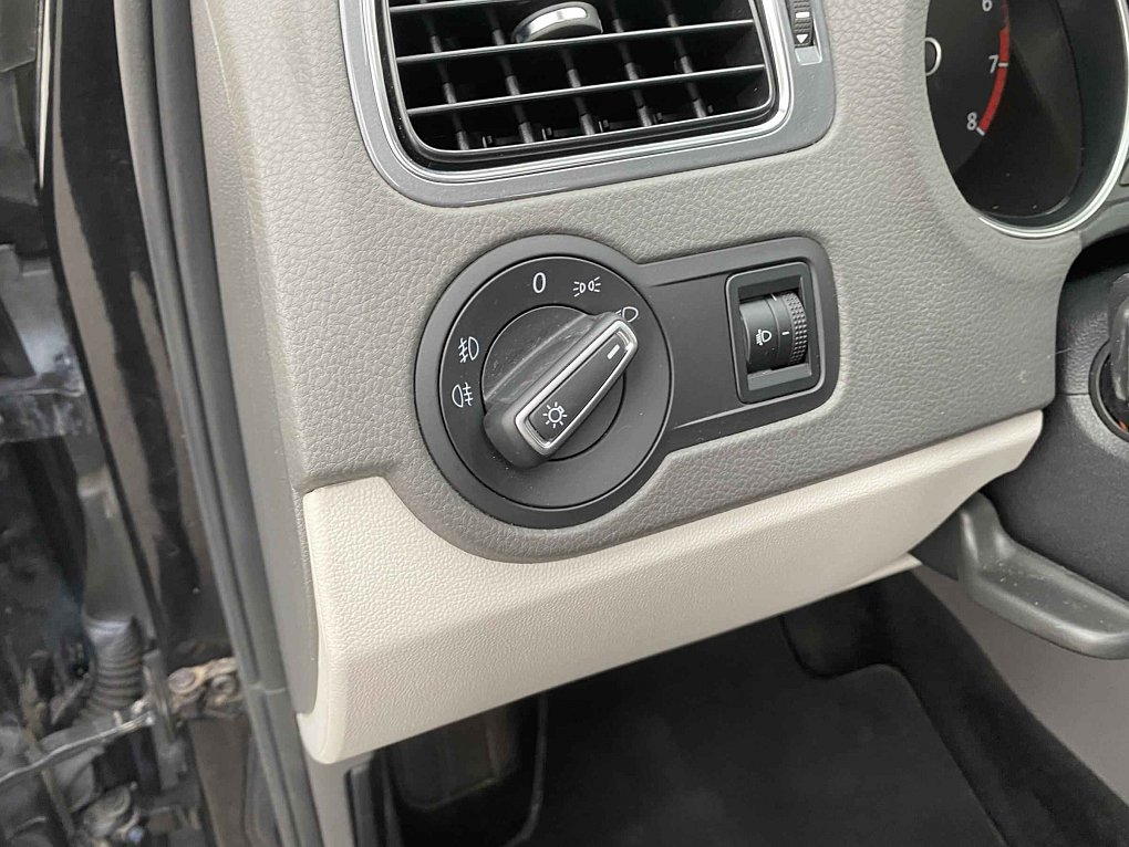 Volkswagen Polo 1.0 MPi Fresh