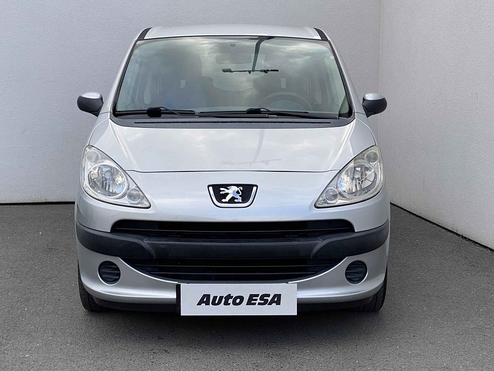 Peugeot 1007 1.4i 