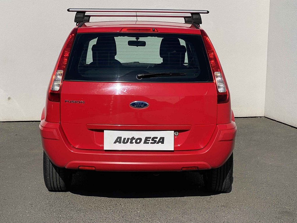 Ford Fusion 1.4i 