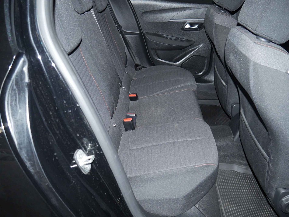 Peugeot 208 1.2PT 