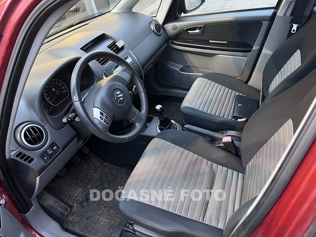 Suzuki SX4 1.6i 