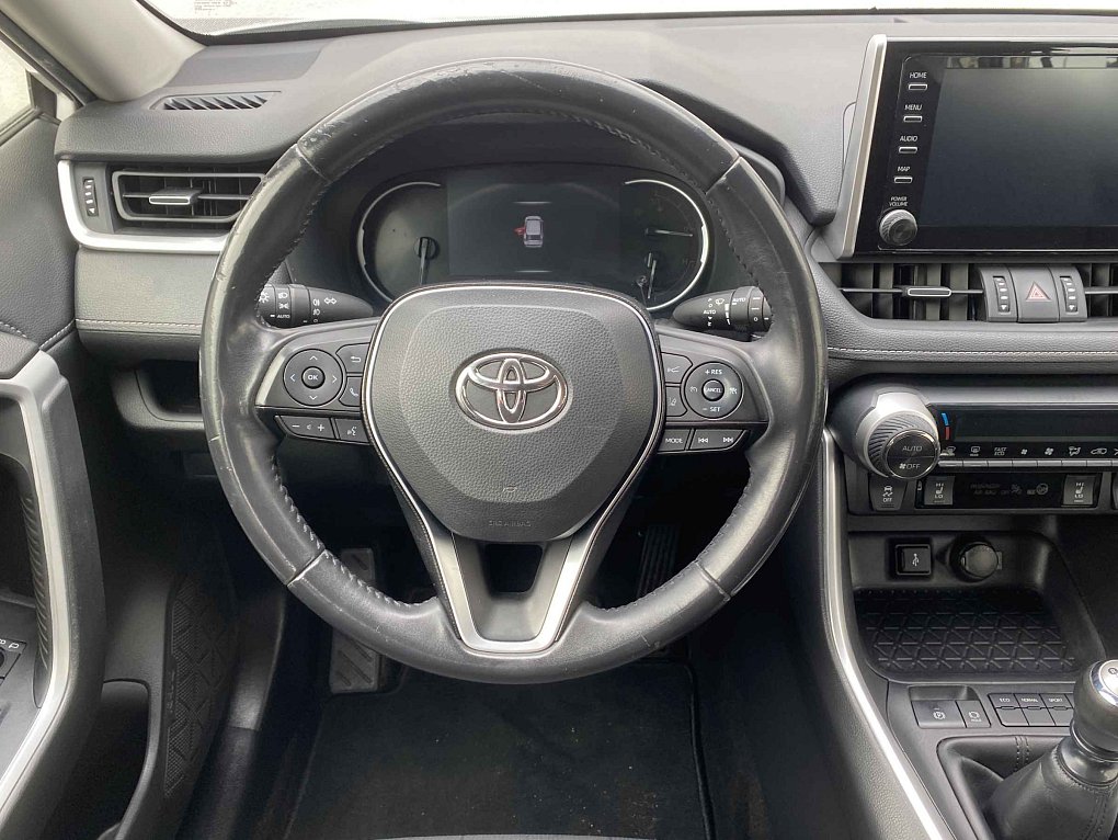 Toyota RAV4 2.0i 16V 