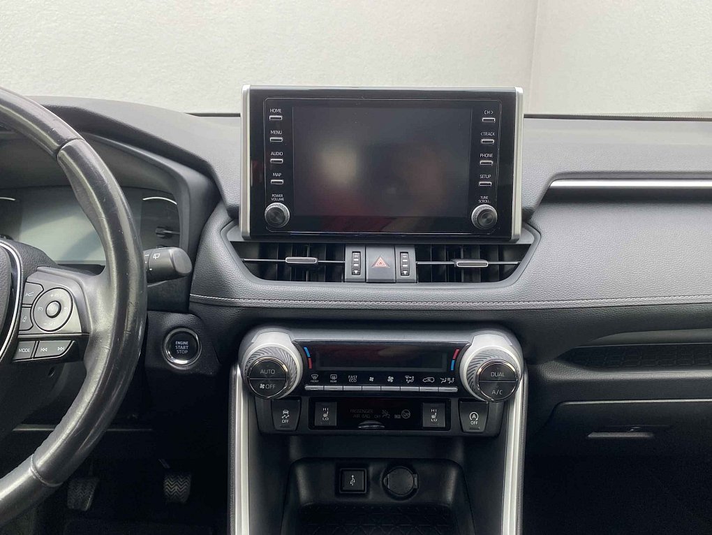 Toyota RAV4 2.0i 16V 