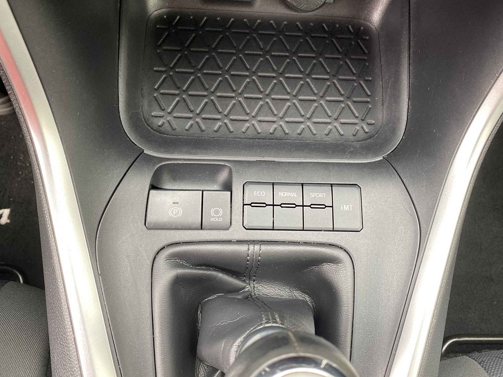 Toyota RAV4 2.0i 16V 